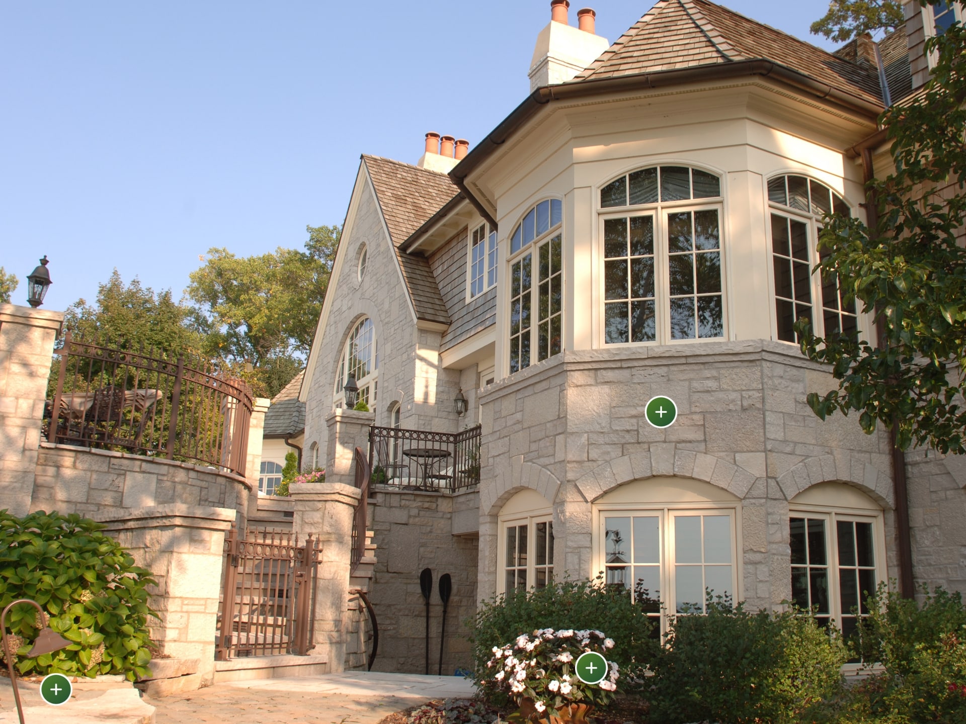 A Grand Estate