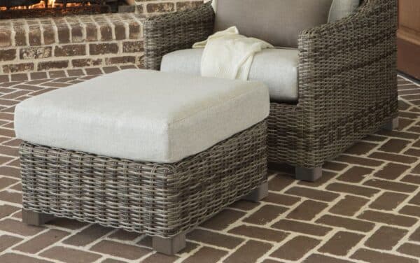 Ebel, Avallon Seating Collection - Image 2