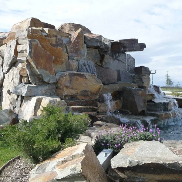 Outcropping Chief Cliff Large - Image 2