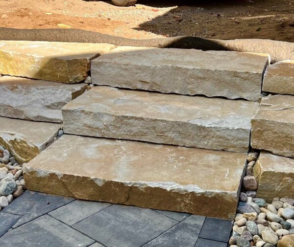 Steps Highland Brown Snapped 18x36"